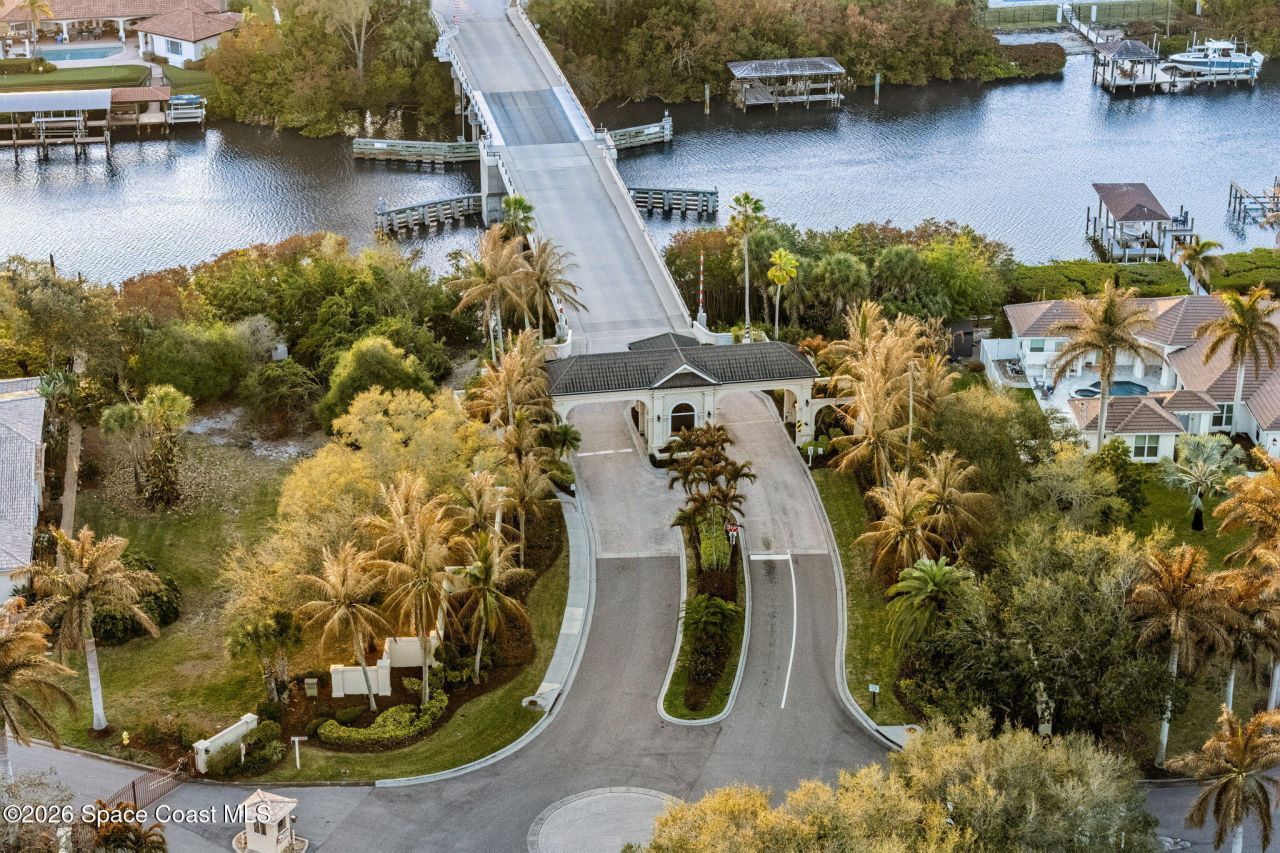 135 Lansing Island Drive, Indian Harbor Beach, FL 32937 Photo