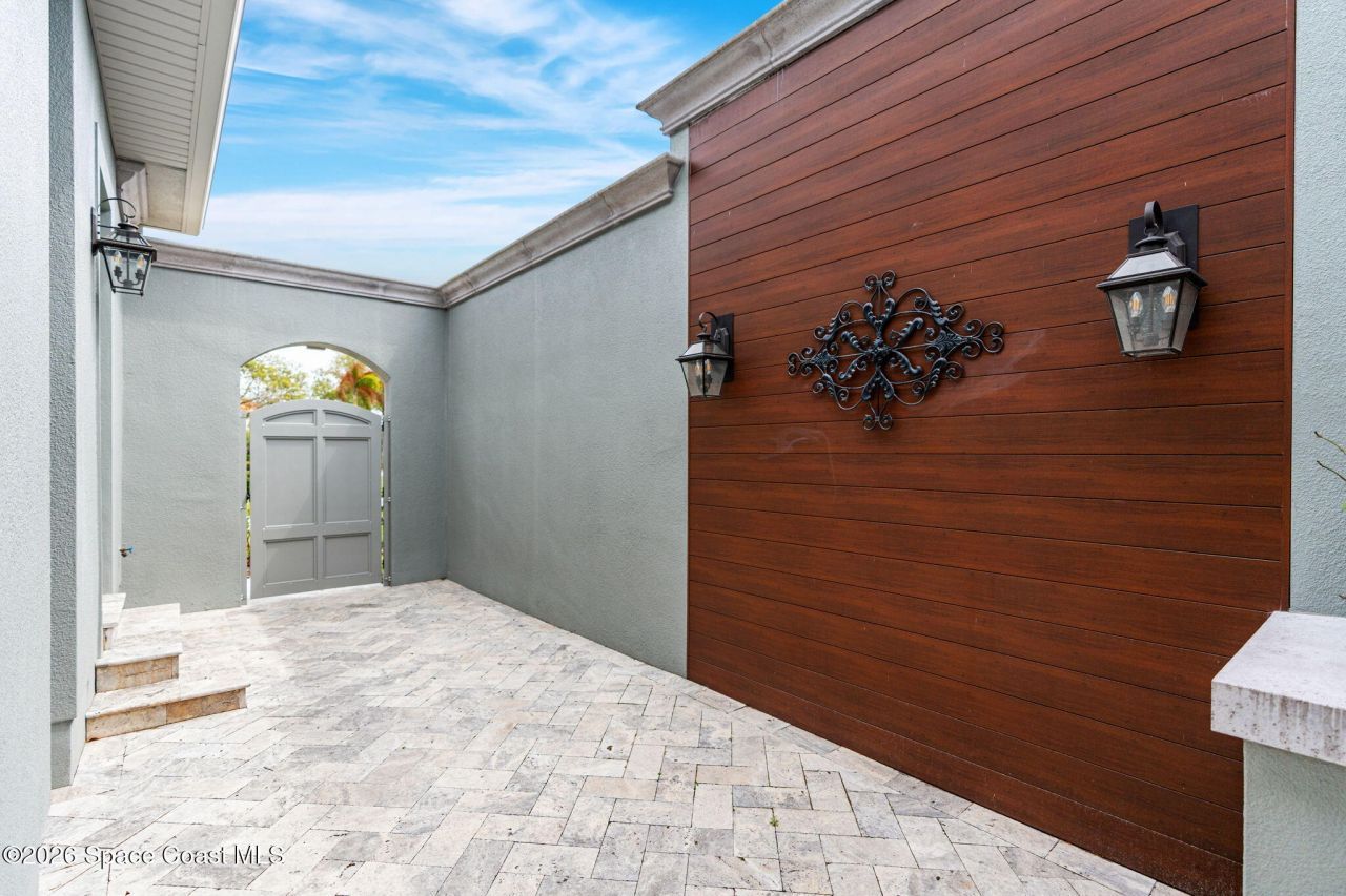 135 Lansing Island Drive, Indian Harbor Beach, FL 32937 Photo