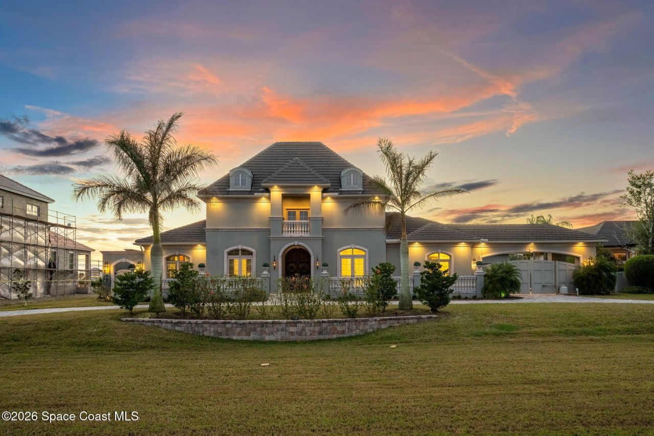 135 Lansing Island Drive, Indian Harbor Beach, FL 32937 Photo