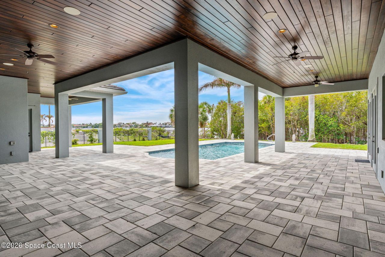 135 Lansing Island Drive, Indian Harbor Beach, FL 32937 Photo