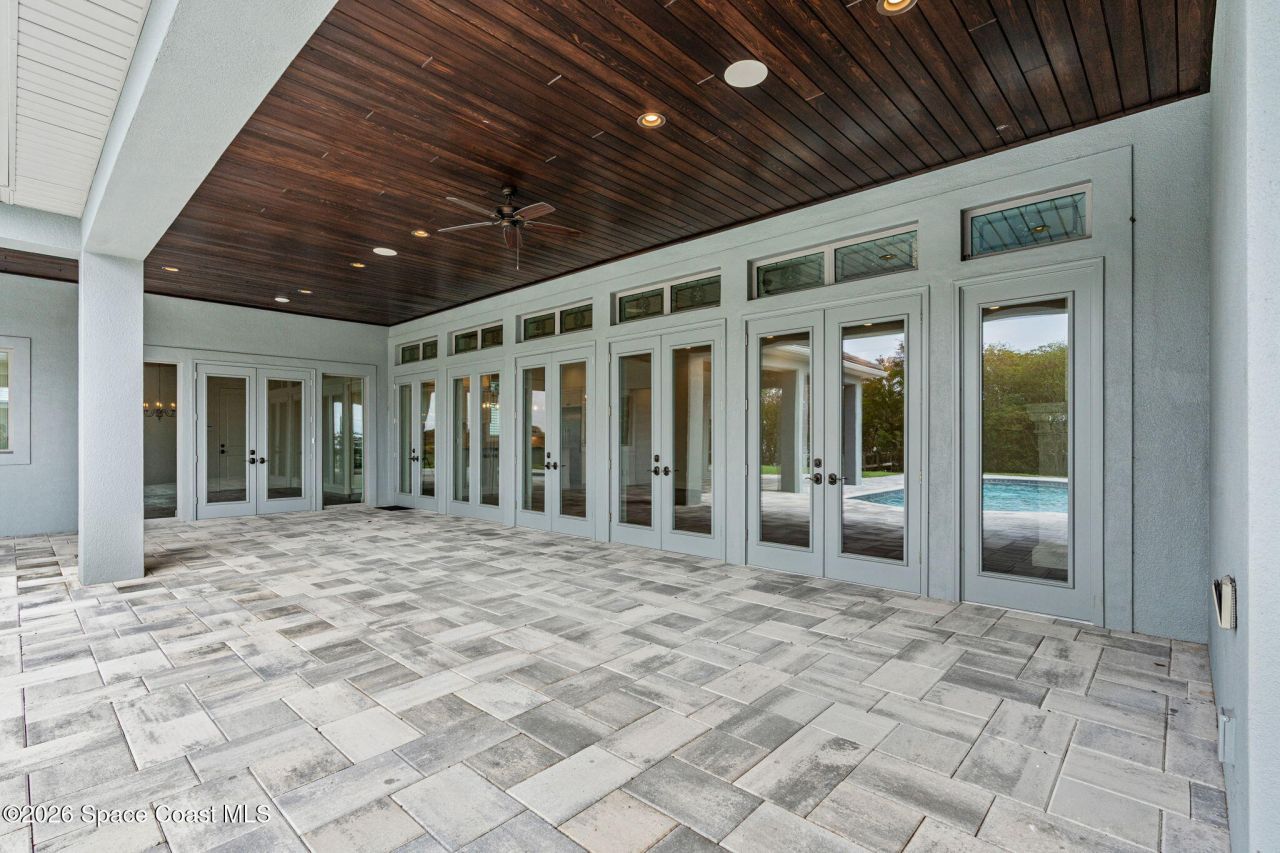 135 Lansing Island Drive, Indian Harbor Beach, FL 32937 Photo