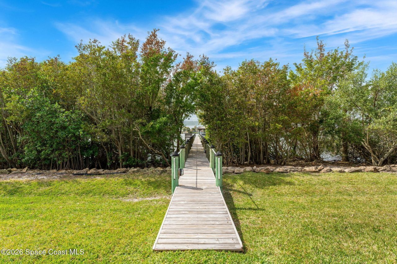 135 Lansing Island Drive, Indian Harbor Beach, FL 32937 Photo