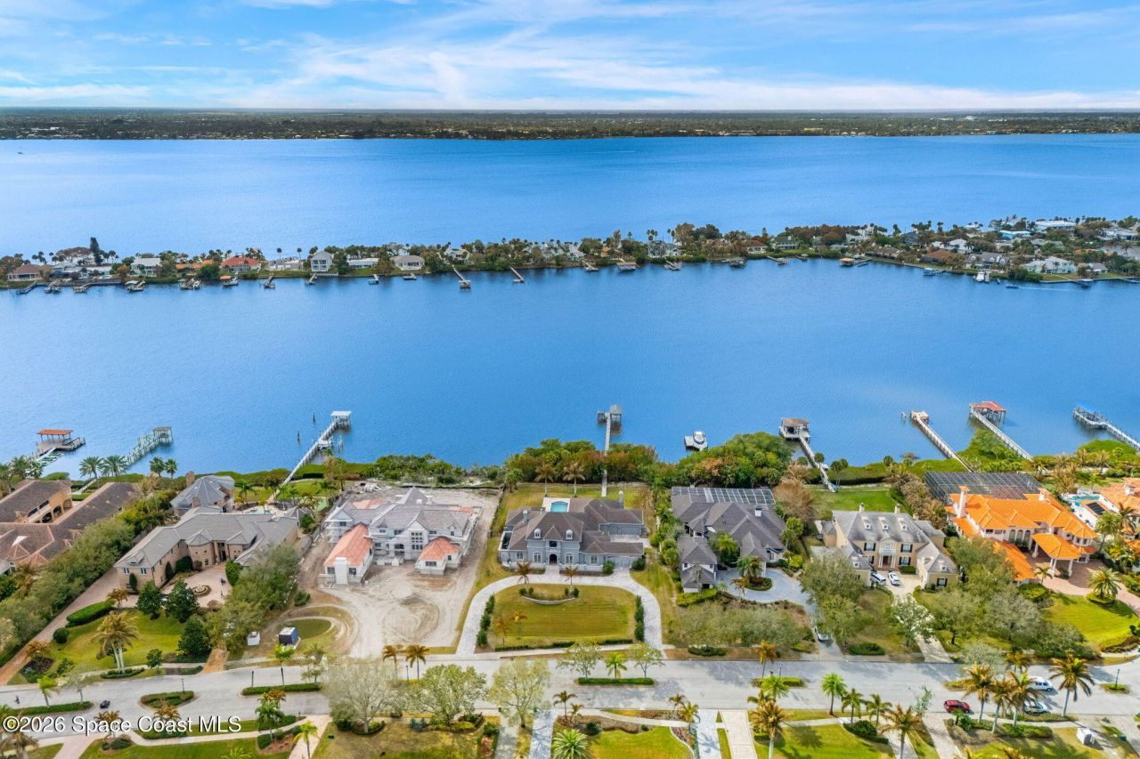 135 Lansing Island Drive, Indian Harbor Beach, FL 32937 Photo