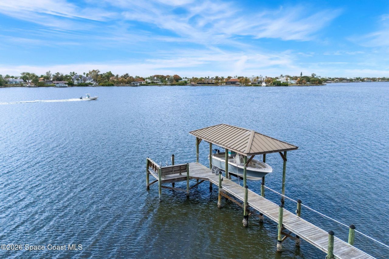 135 Lansing Island Drive, Indian Harbor Beach, FL 32937 Photo