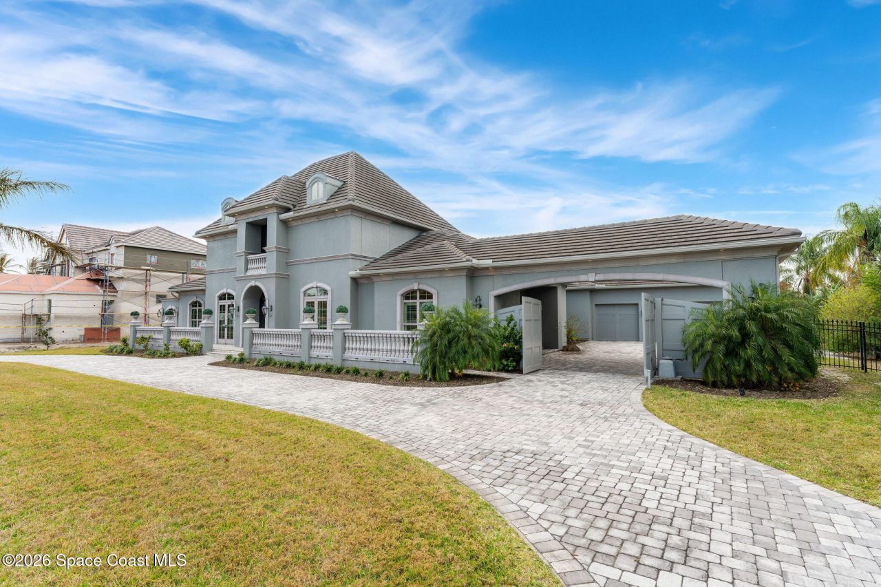 135 Lansing Island Drive, Indian Harbor Beach, FL 32937 Photo