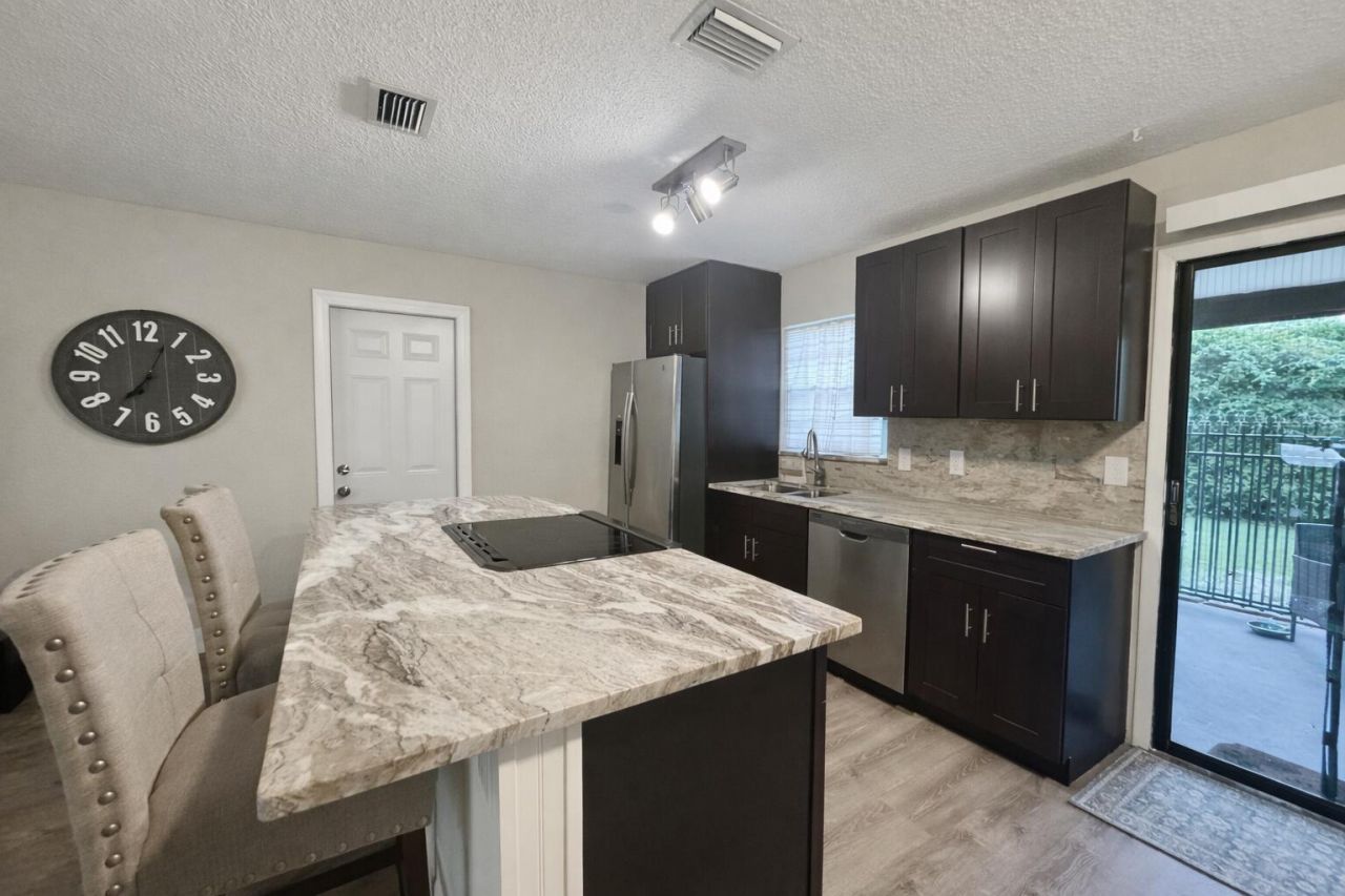 2325 SW Independence Road Sw, Port Saint Lucie, FL 34953 Photo