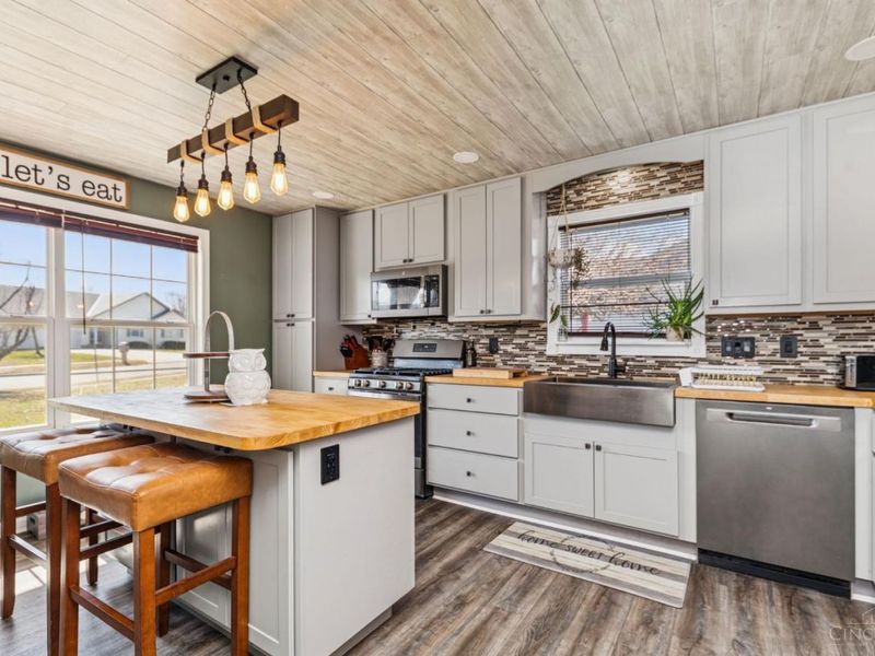 2023 River Birch Drive, Batavia Twp, OH 45102 Photo 7