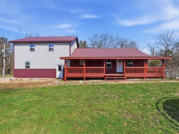 8586 Farm Road 2230, Cassville, MO 65625