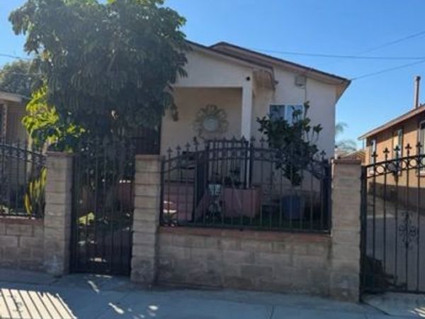 225 S Kern, Los Angeles, CA 90022
