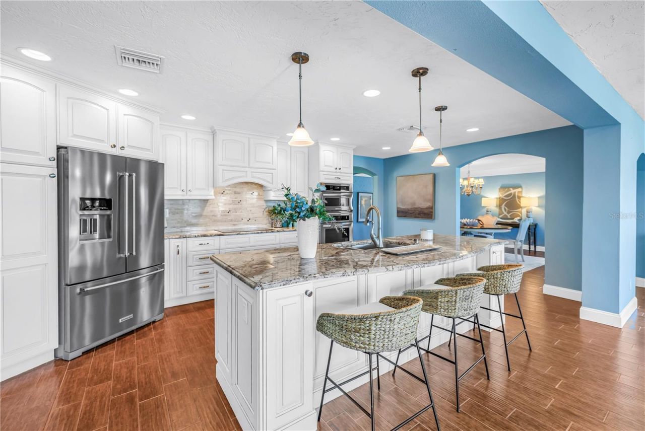 1964 Massachusetts Avenue Ne, Saint Petersburg, FL 33703 Photo