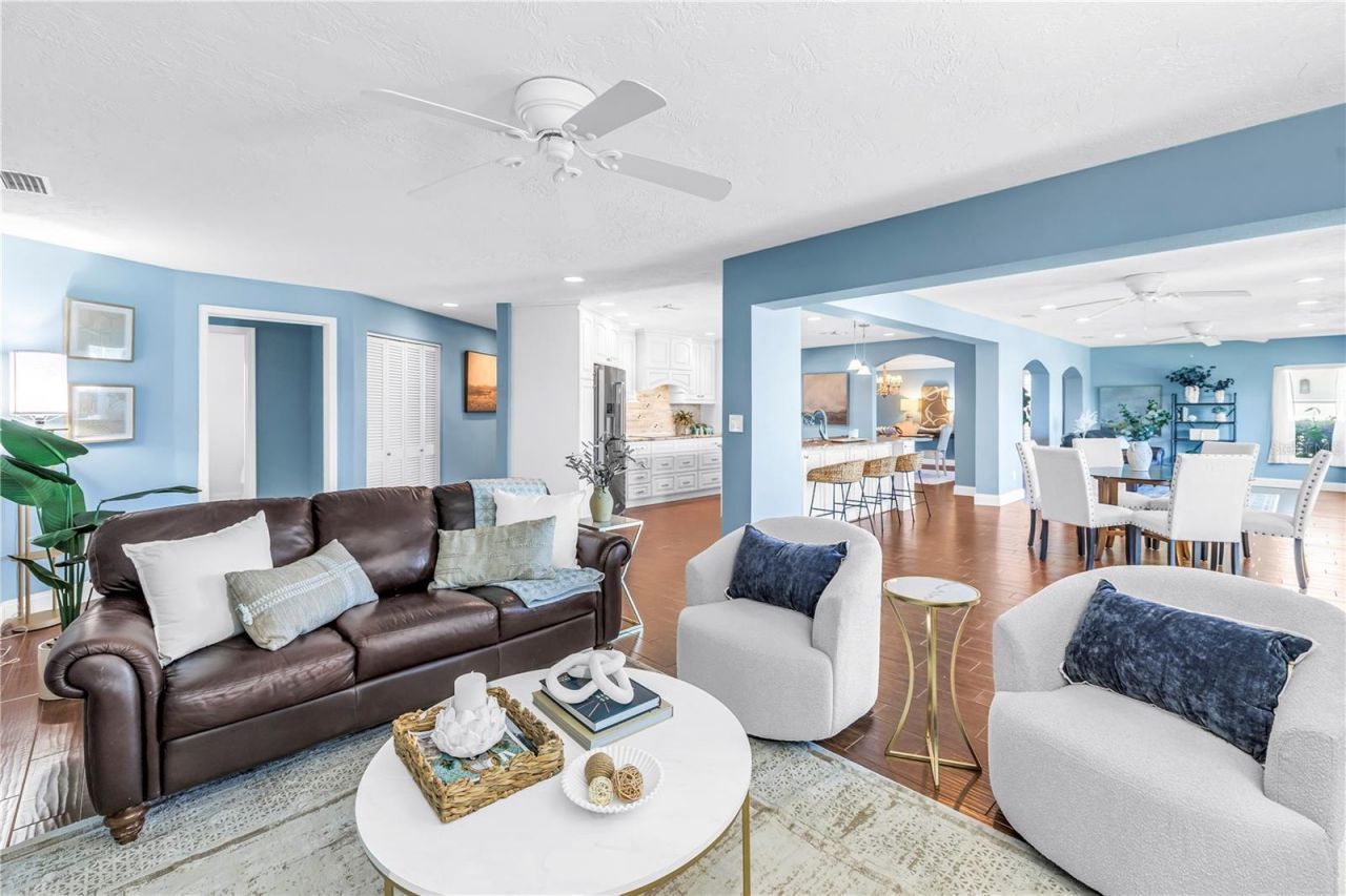 1964 Massachusetts Avenue Ne, Saint Petersburg, FL 33703 Photo