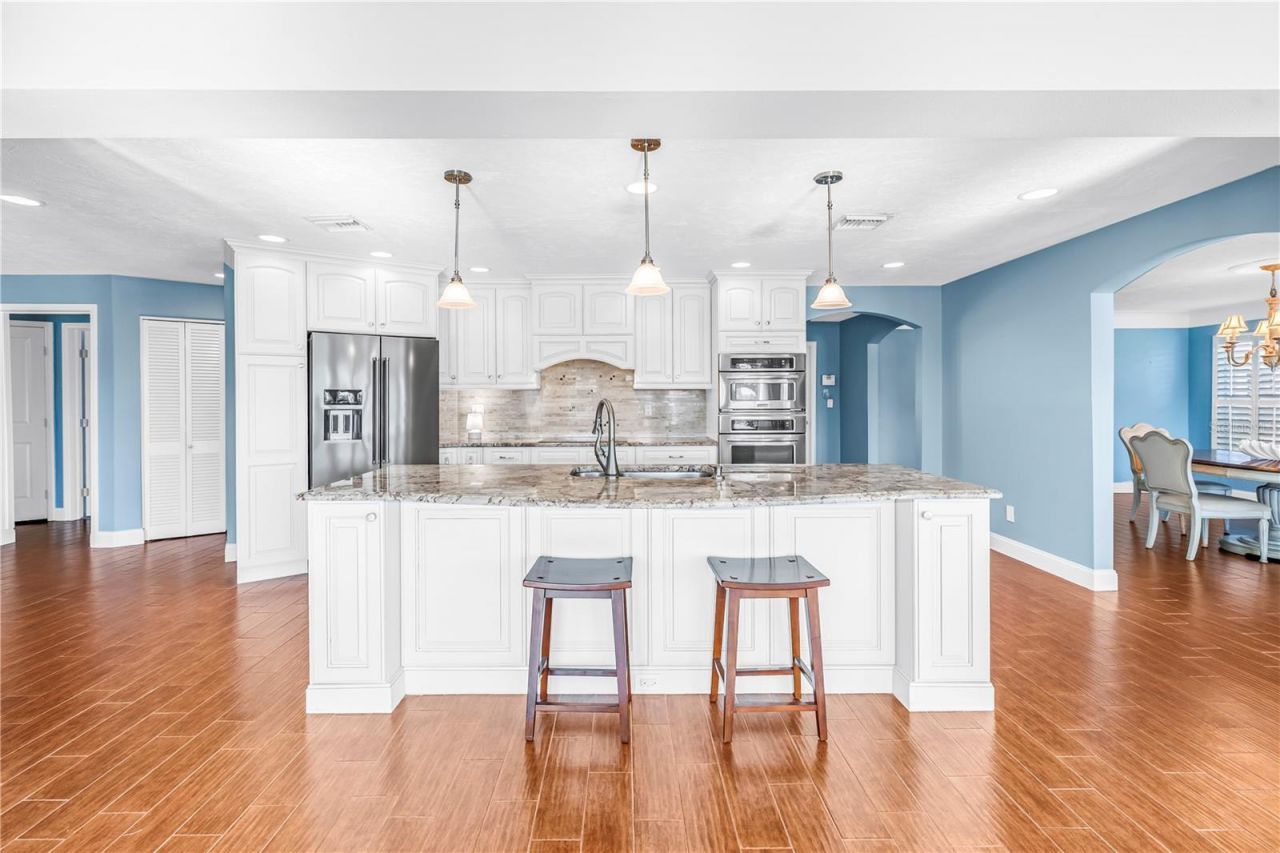 1964 Massachusetts Avenue Ne, Saint Petersburg, FL 33703 Photo