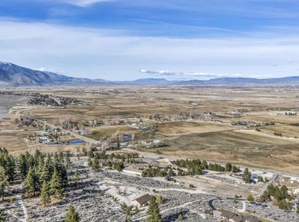 466 Horsethief Circle, Markleeville, CA 96120 Photo