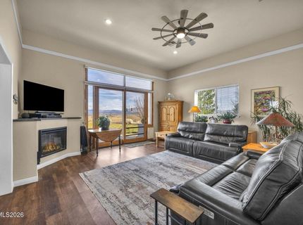 466 Horsethief Circle, Markleeville, CA 96120 Photo