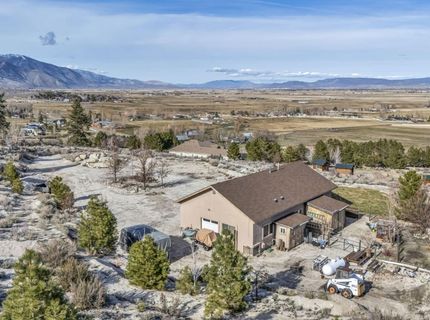 466 Horsethief Circle, Markleeville, CA 96120 Photo