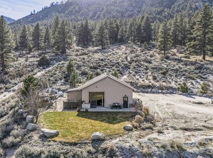 466 Horsethief Circle, Markleeville, CA 96120 Photo