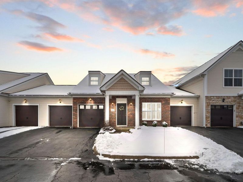 4669 Community Way, Unit 35, Hilliard, OH 43026 Photo 3