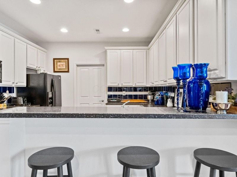 4669 Community Way, Unit 35, Hilliard, OH 43026 Photo 8