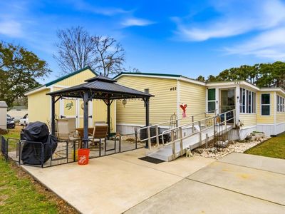 462 Oak Ave. , Murrells Inlet, SC 29576