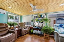 462 Oak Ave.  photo 4