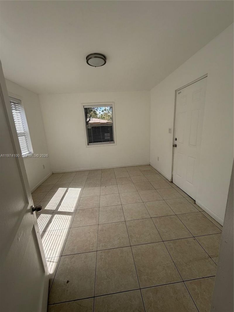 6400 SW 58th Pl , South Miami, FL 33143 Photo