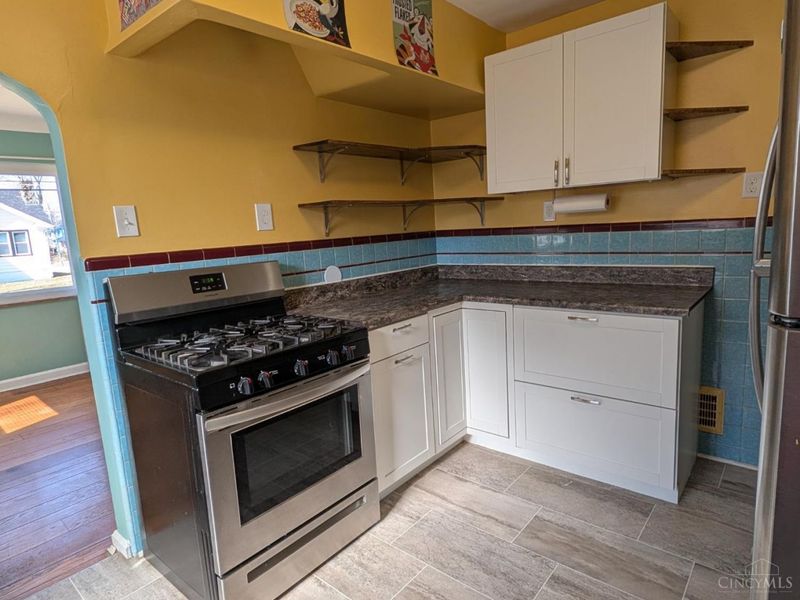 6656 Plainfield Road, Silverton, OH 45236 Photo 13