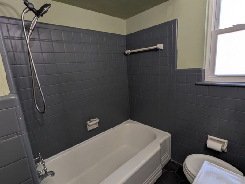 6656 Plainfield Road, Silverton, OH 45236 Photo 18