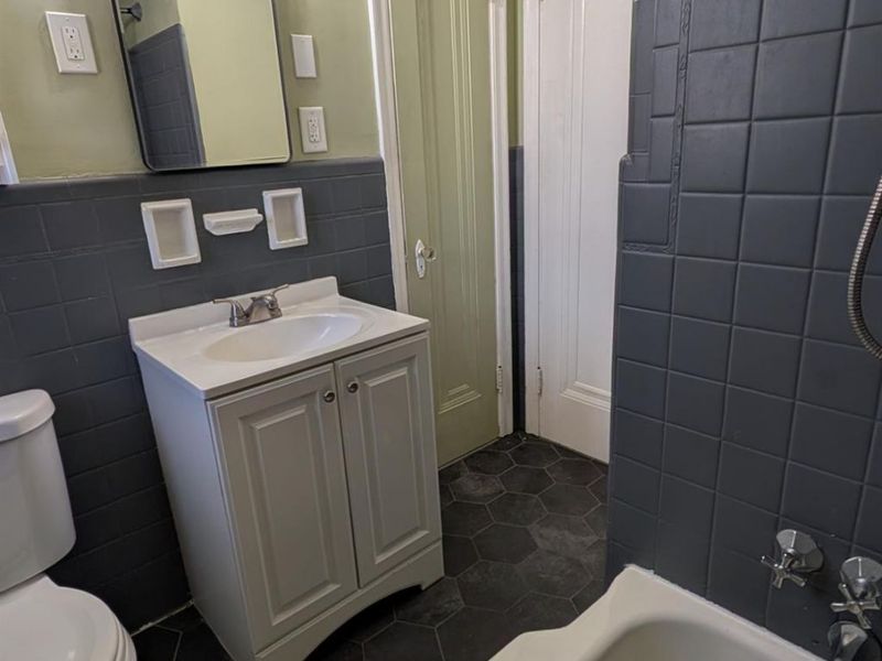 6656 Plainfield Road, Silverton, OH 45236 Photo 19