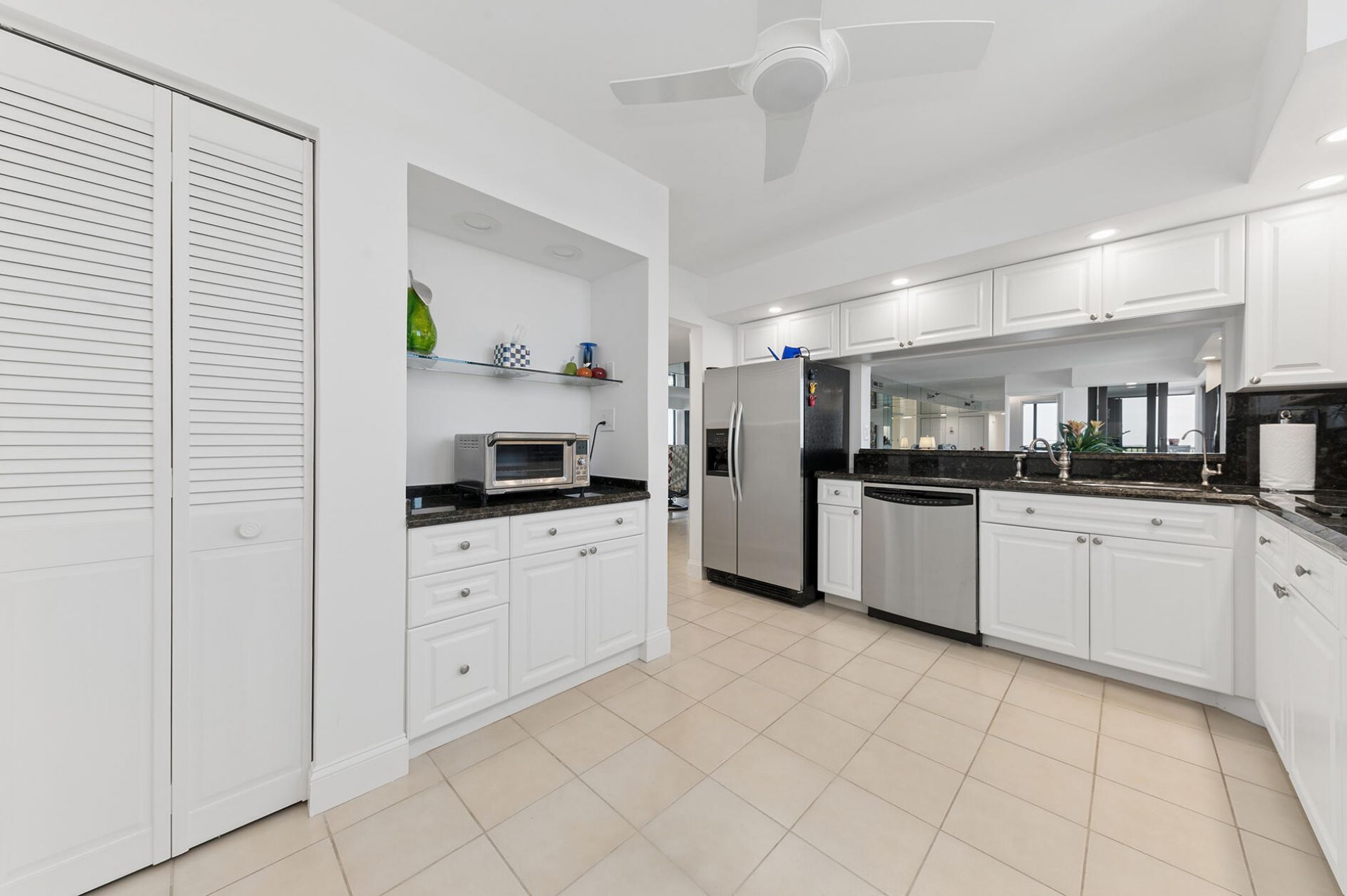 3420 S Ocean Boulevard, Unit 9t, Highland Beach, FL 33487 Photo