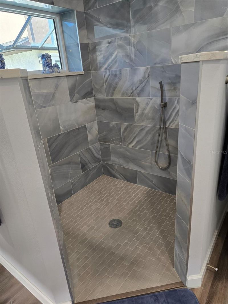 1213 Lexington Drive, Venice, FL 34292 Photo