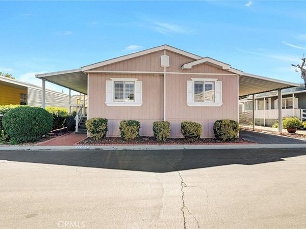 21302 21302 Blue Curl Way, Canyon Country, CA 91351