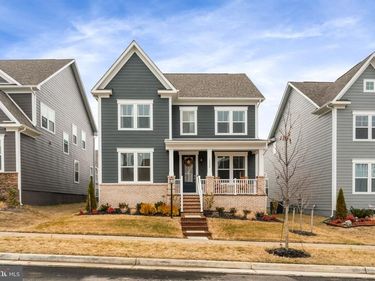 1924 SERVICEBERRY ROAD, DUMFRIES, VA 22026