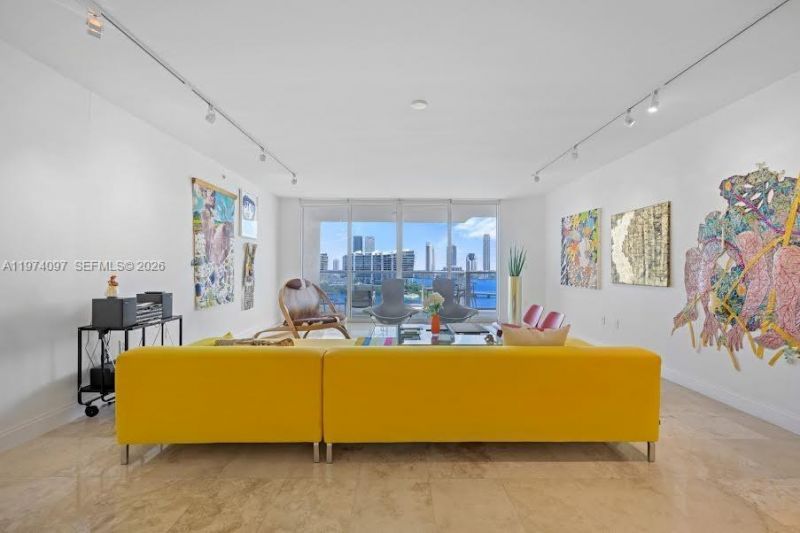 3201 NE 183, Unit 1104, Aventura, FL 33160 Photo