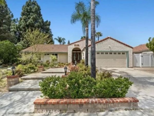 10401 Garden Grove, Northridge, CA 91324