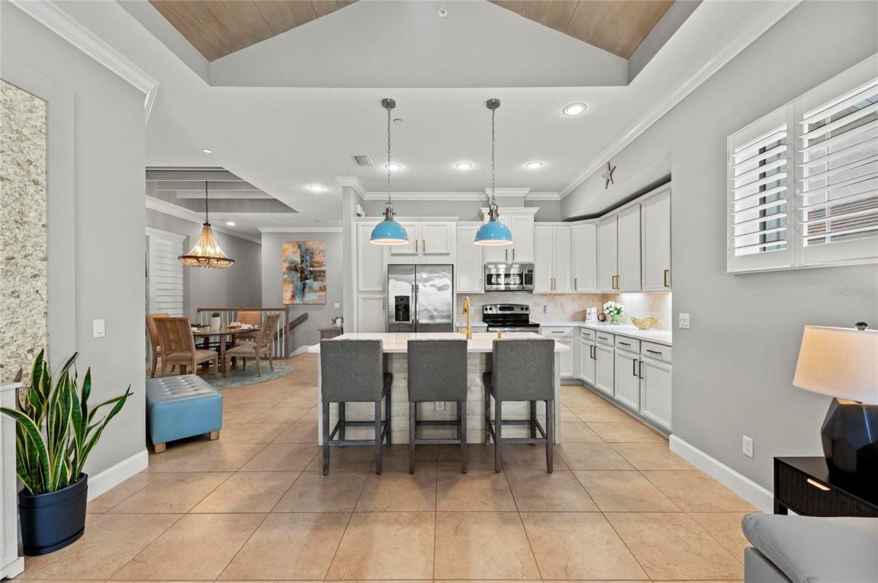 226 Sapphire Lake Drive , Unit 201, Bradenton, FL 34209 Photo