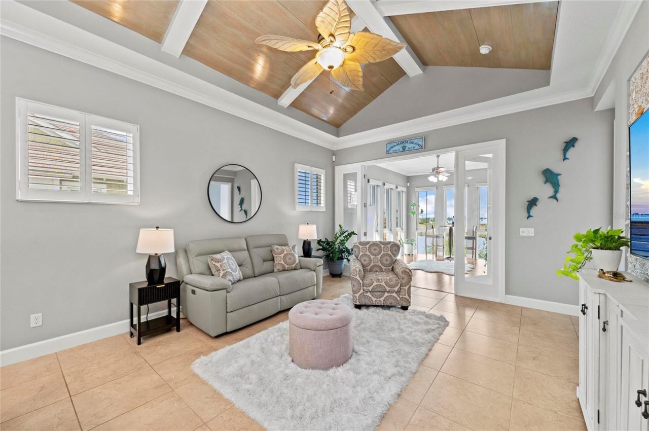 226 Sapphire Lake Drive , Unit 201, Bradenton, FL 34209 Photo