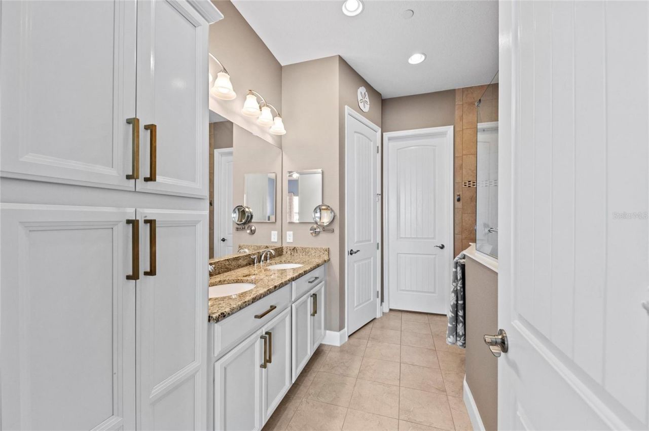 226 Sapphire Lake Drive , Unit 201, Bradenton, FL 34209 Photo