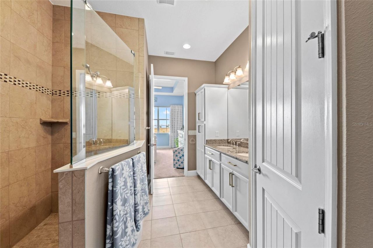 226 Sapphire Lake Drive , Unit 201, Bradenton, FL 34209 Photo