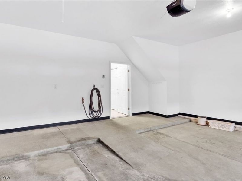 1880 Bradford Pointe Lane, Akron, OH 44313 Photo 36