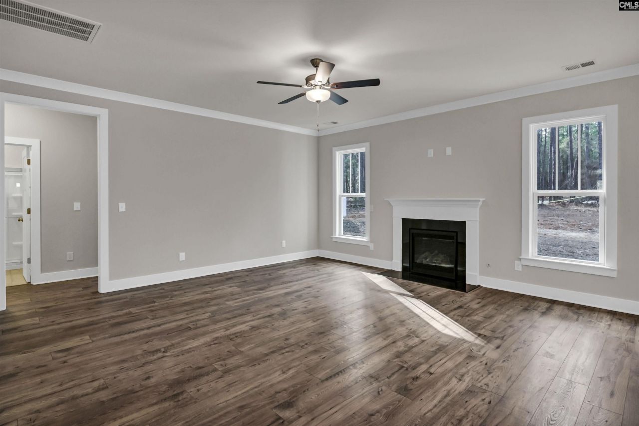 107 Greengarden Drive  Photo 16