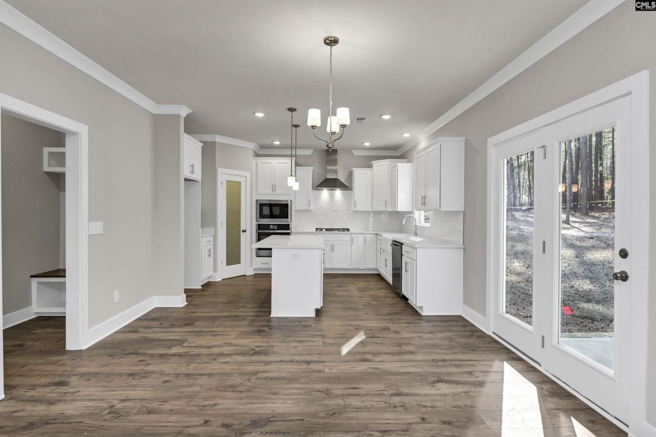 111 Greengarden Drive  Photo 18