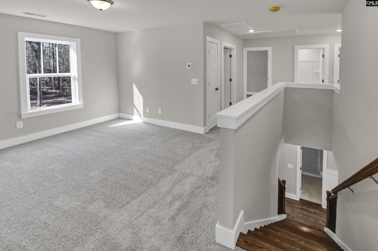 111 Greengarden Drive  Photo 32