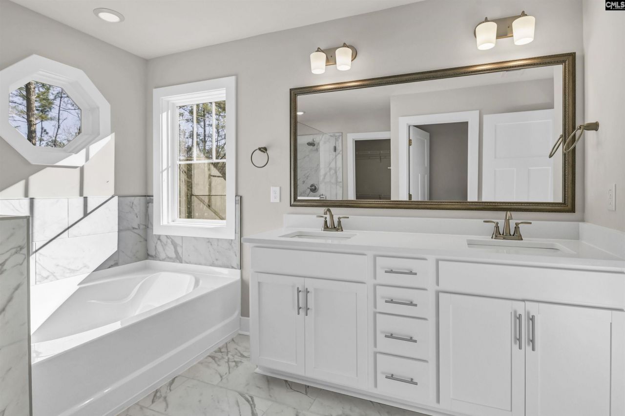 111 Greengarden Drive  Photo 42