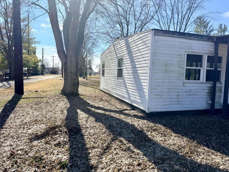 8017 Hamilton Street , Washington Court House, OH 43160 Photo 4