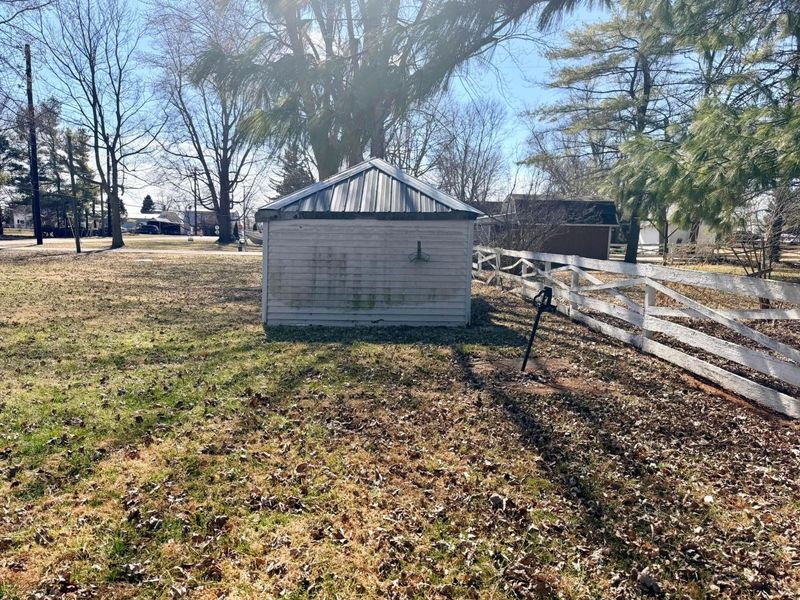 8017 Hamilton Street , Washington Court House, OH 43160 Photo 6