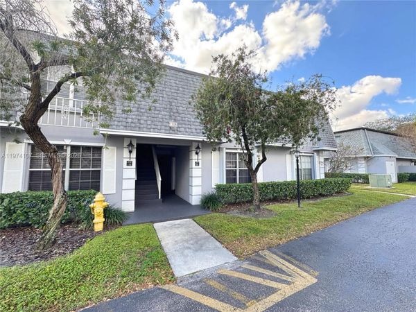 432 NW 70th Ave, Unit 231, Plantation, FL 33317