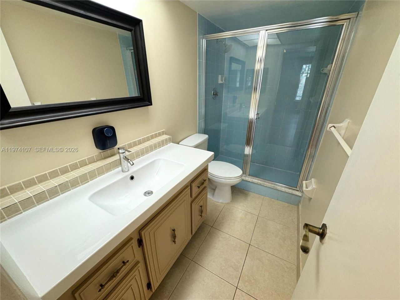 432 NW 70th Ave, Unit 231, Plantation, FL 33317 Photo
