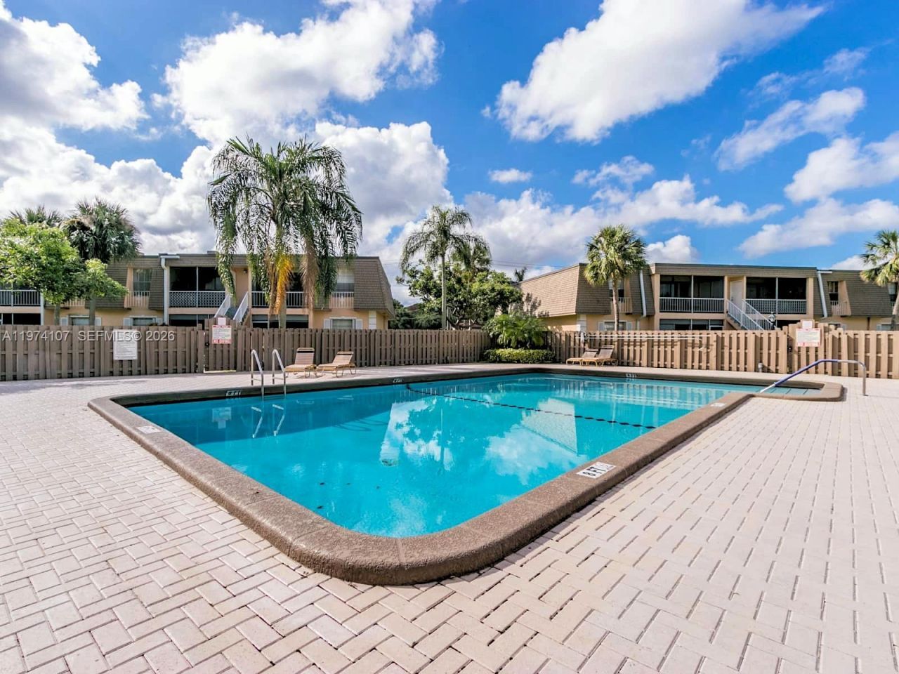 432 NW 70th Ave, Unit 231, Plantation, FL 33317 Photo