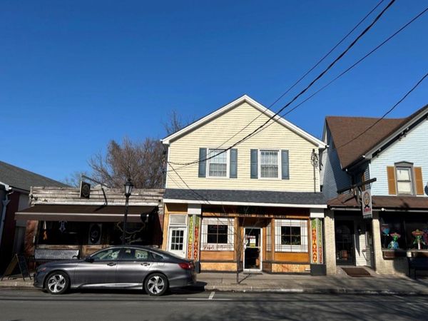 78 Main Street , Pine Bush, NY 12566