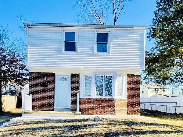 2626 MANALL AVENUE, PENNSAUKEN, NJ 08109